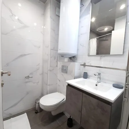 жилищна сграда орех Várna