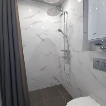 жилищна сграда орех Várna