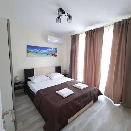 жилищна сграда орех Apartment *