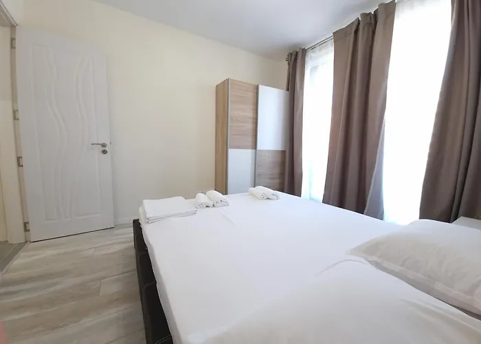 Appartement жилищна сграда орех